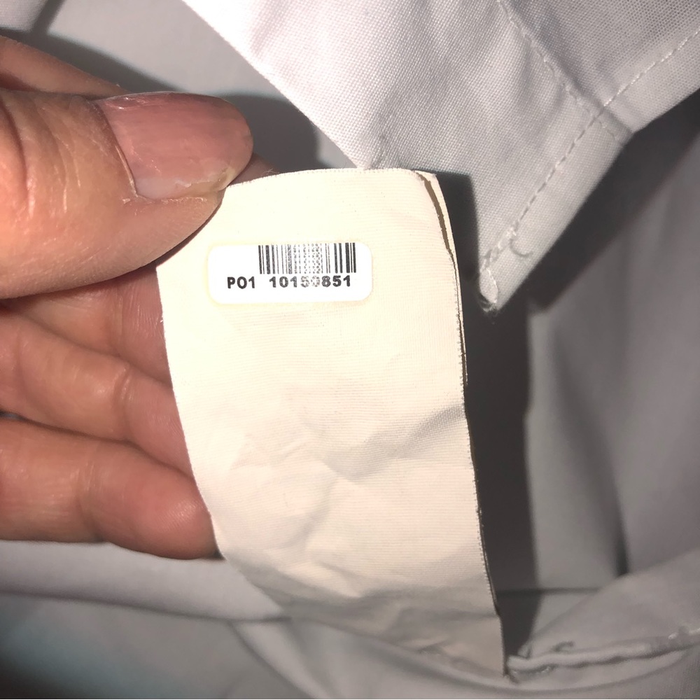 🔥STUNNING DVF white blouse size 8 price firm! - Picture 10 of 12
